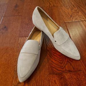 New Naturalizer 27 Edit Gray Suede Loafers - 6.5M